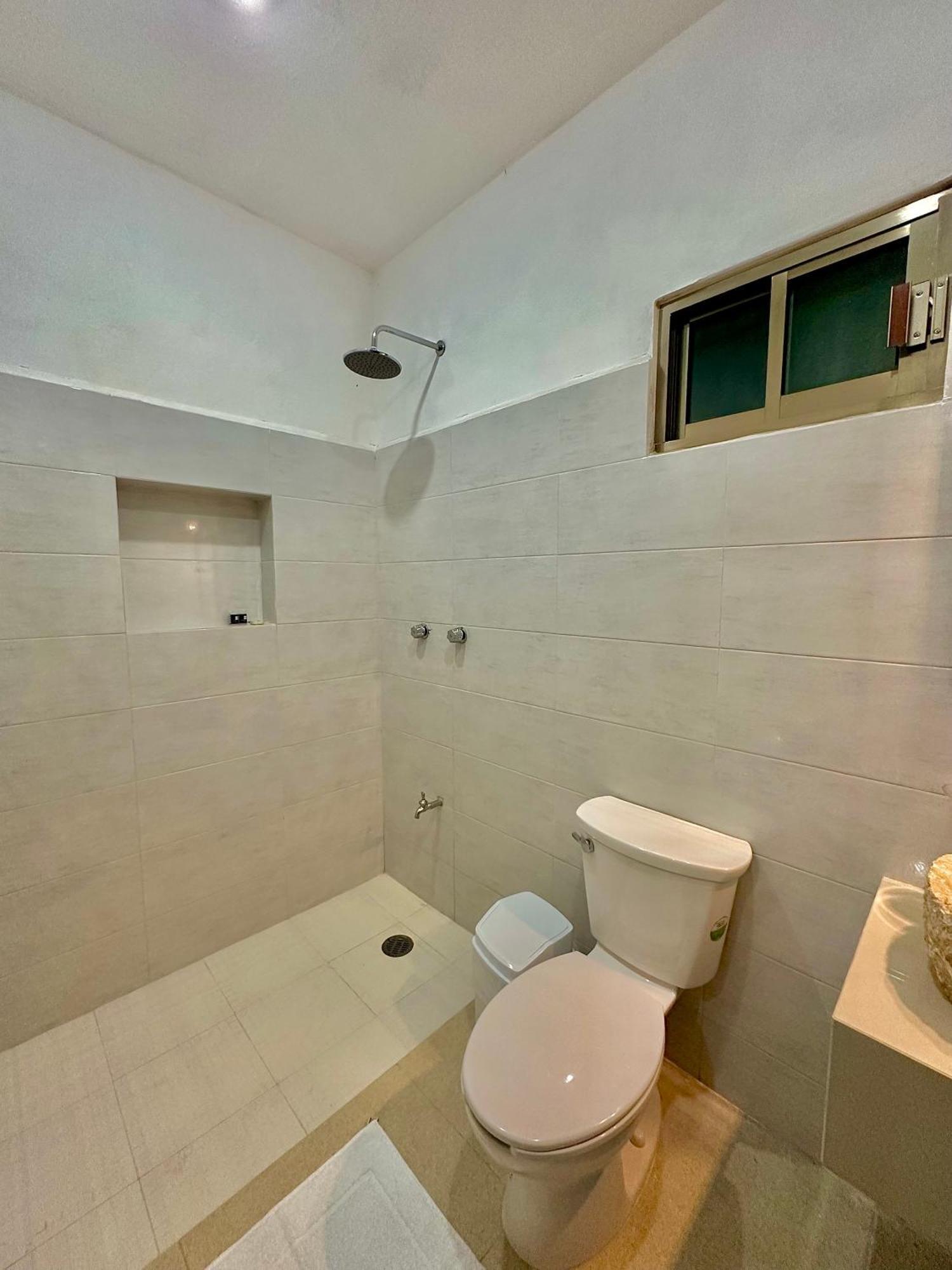 Hotel Zibahun วัลลาโดลิด ภายนอก รูปภาพ